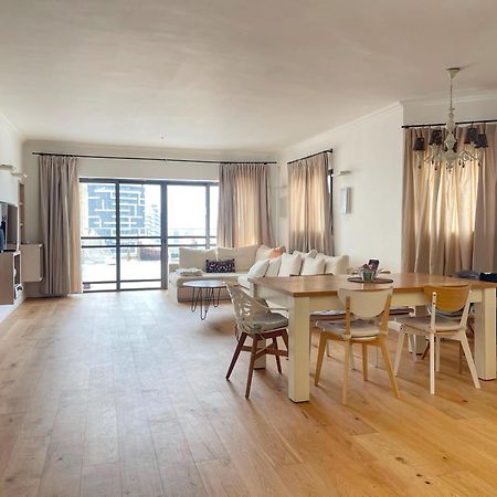 Апартаменти Beautiful Penthouse W/Amazing View, Prime Location Рамат-Ган Екстер'єр фото
