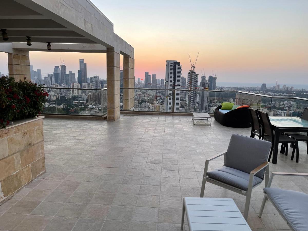 Апартаменти Beautiful Penthouse W/Amazing View, Prime Location Рамат-Ган Екстер'єр фото
