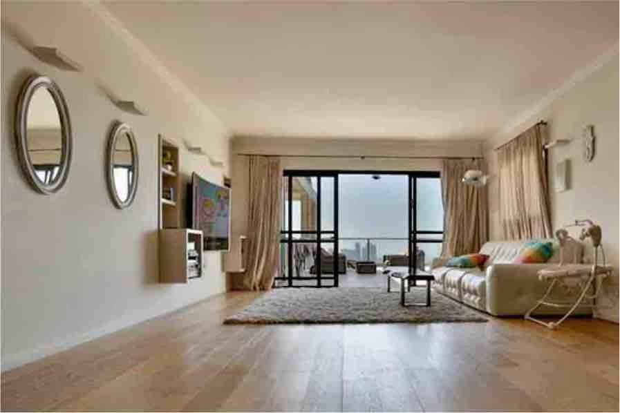Апартаменти Beautiful Penthouse W/Amazing View, Prime Location Рамат-Ган Екстер'єр фото